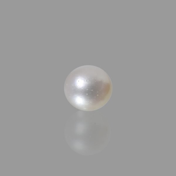 7.55 Carats South Sea Pearl ( 8.39 Ratti Moti )