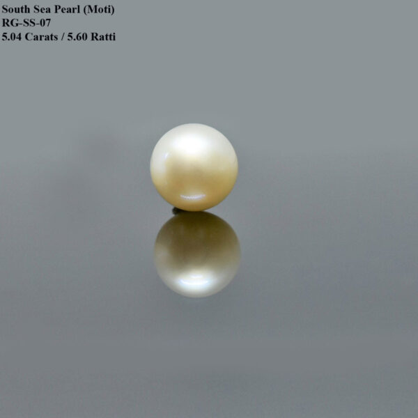 5.04 Carats South Sea Pearl ( 5.6 Ratti Moti )