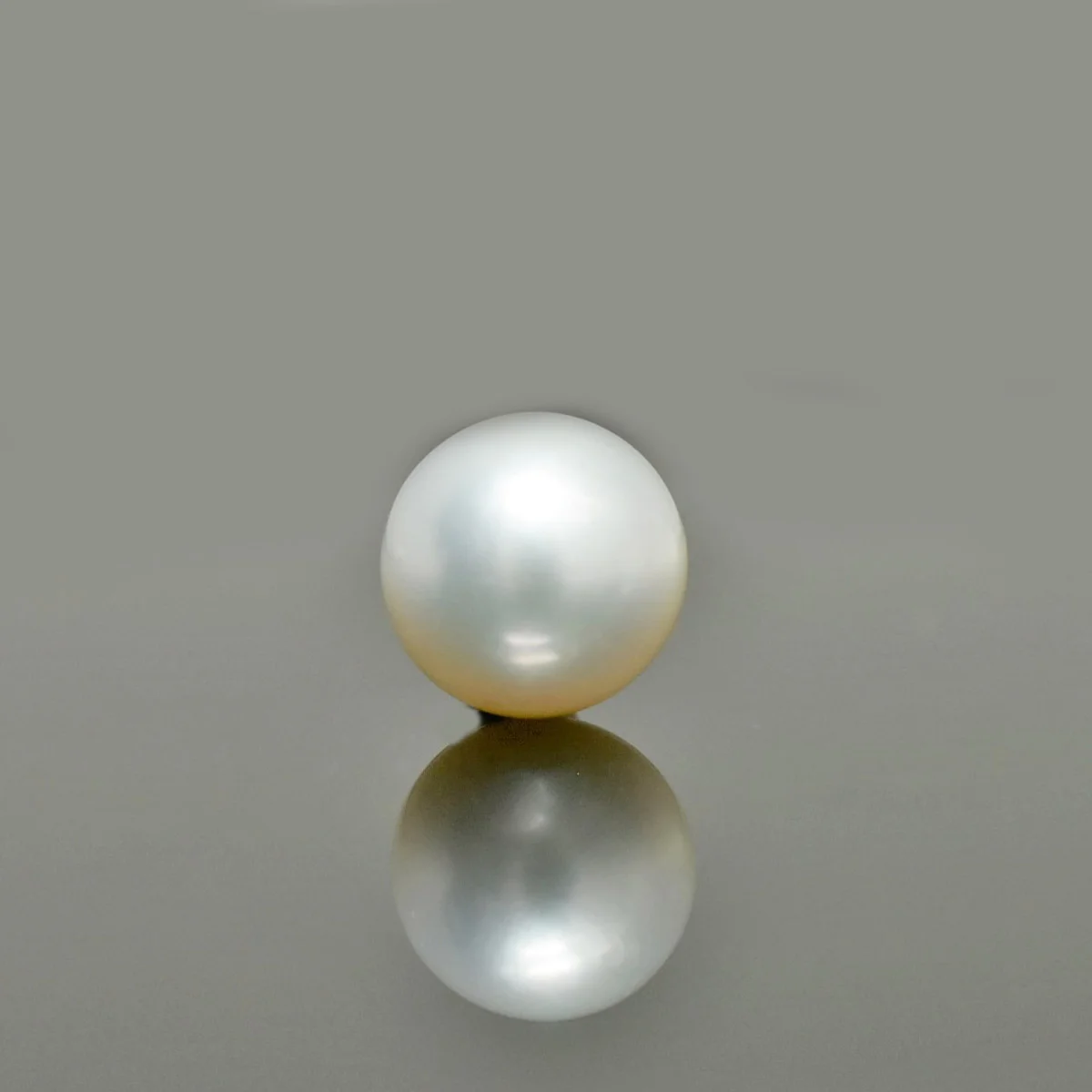 Carats South Sea Pearl Ratti Moti Rajendra's Gems