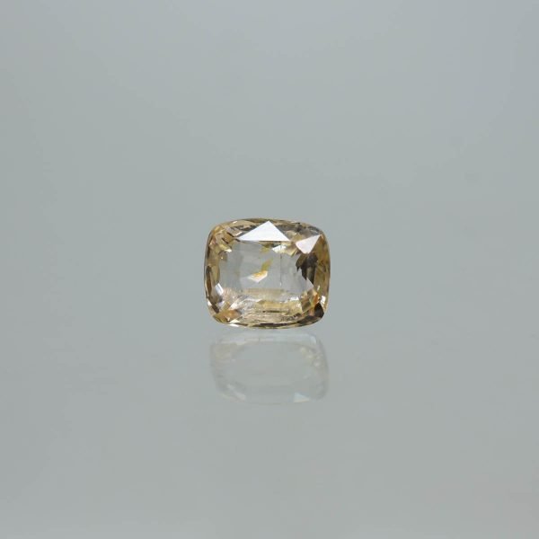 2.1 Carats  Yellow Sapphire ( 2.33 Ratti Pukhraj )