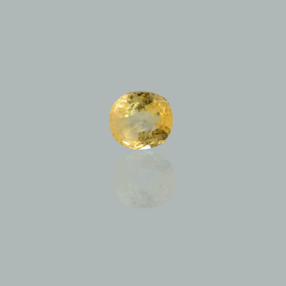 3.8 Carats Yellow Sapphire ( 4.22 Ratti Pukhraj )