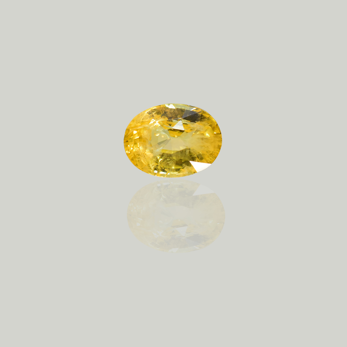 11.4 Carats Yellow Sapphire ( 12.67 Ratti Pukhraj )