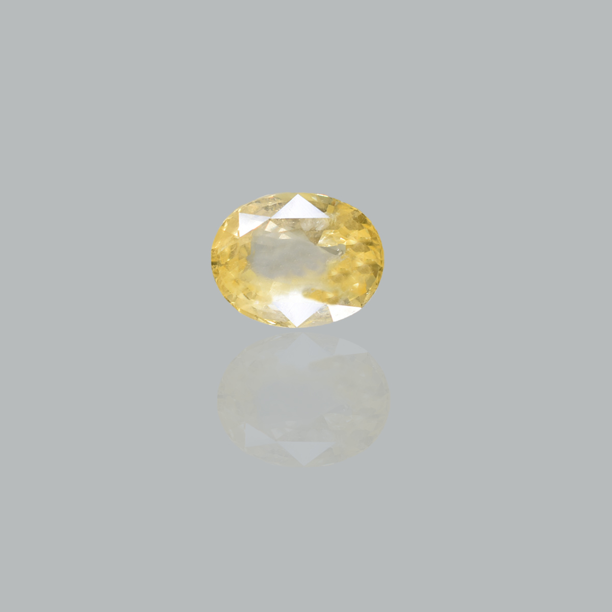 7.45 Carats Yellow Sapphire ( 8.28 Ratti Pukhraj )