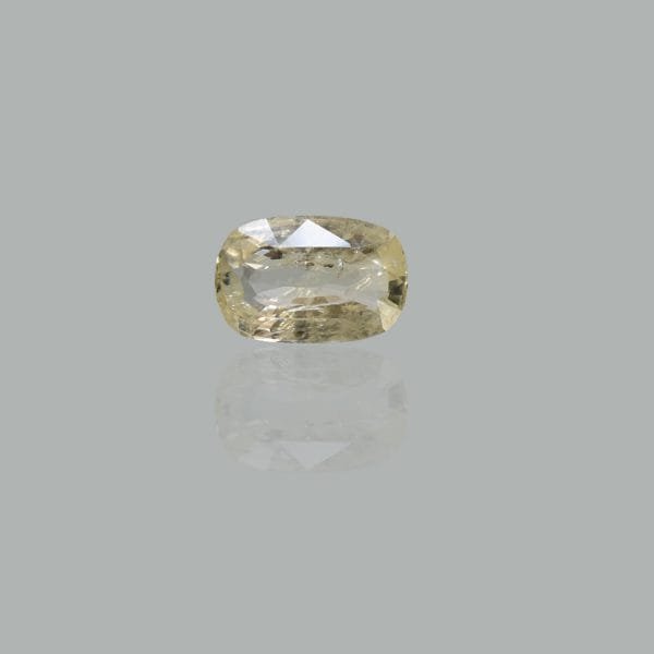 7.32 Carats Yellow Sapphire ( 8.13 Ratti Pukhraj )