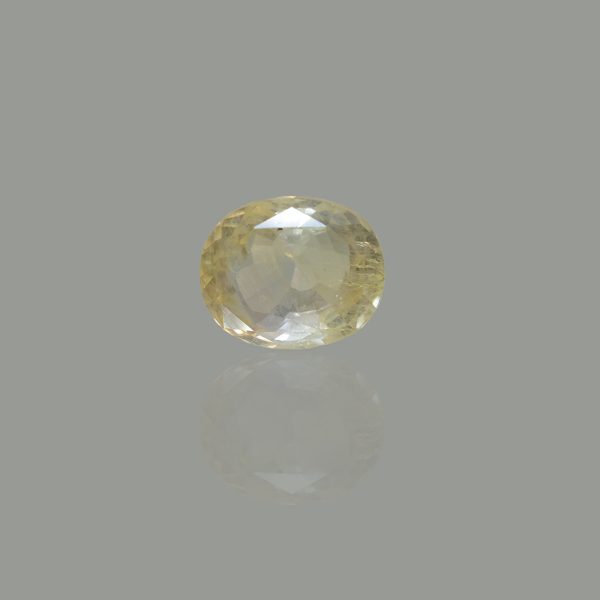 10.19 Carats Yellow Sapphire ( 11.32 Ratti Pukhraj )