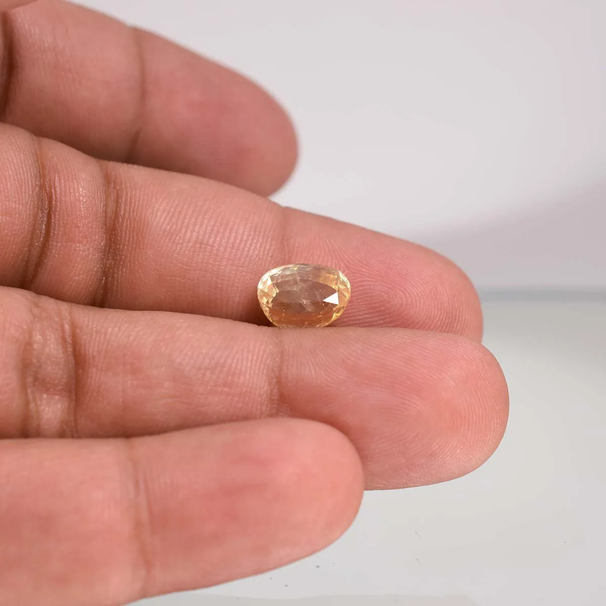 4.11 Carats Yellow Sapphire ( 4.57 Ratti Pukhraj ) - Image 4