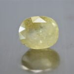 10.42 Carats Yellow Saphhire ( 11.58 Ratti Pukhraj )