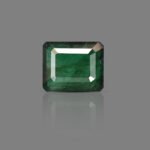 5.44 carats Emerald ( 6.04 ratti Panna )