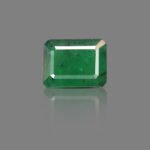 7.54 carats Emerald ( 8.29 ratti Panna )