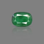 3.86 carats Emerald ( 4.29 ratti Panna )