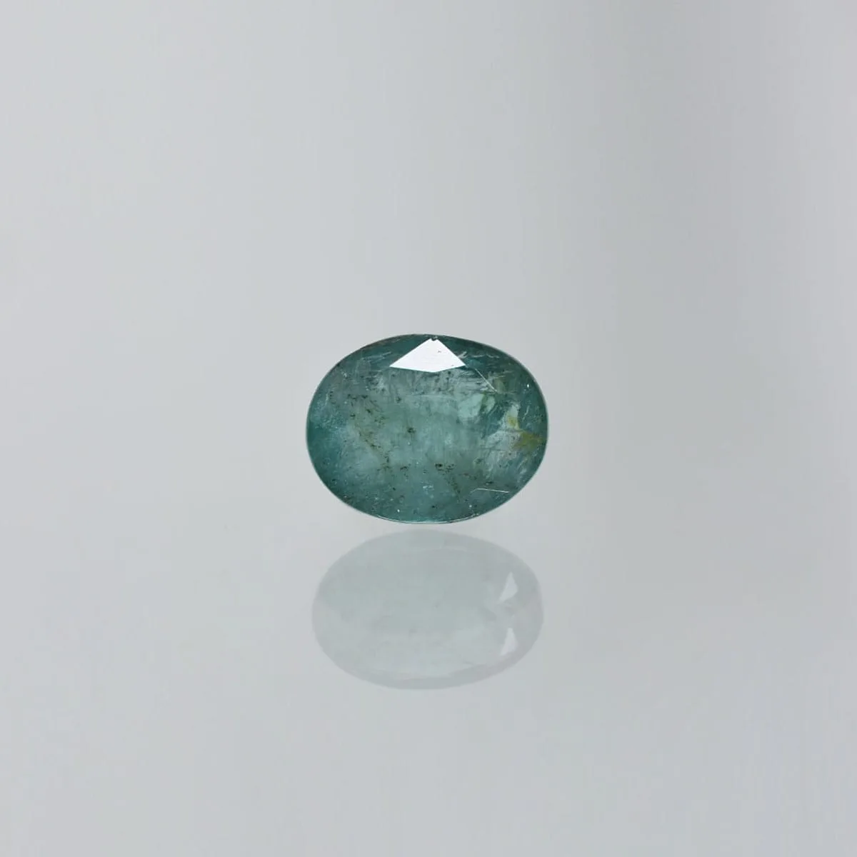 5.68 Carats Emerald ( 6.24 Ratti Panna ) - Image 1