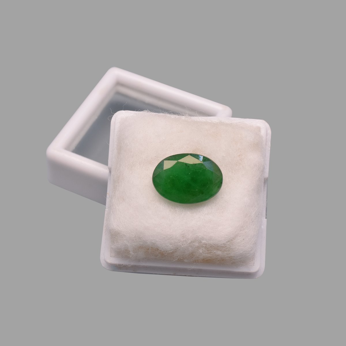 rg-em-486-6 4.5 Carats Brazilian Emerald ( 5 Ratti Panna ) - Image 6