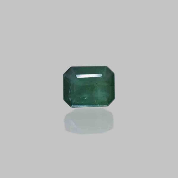 4.89 Carats Emerald ( 5.37 Ratti Panna )