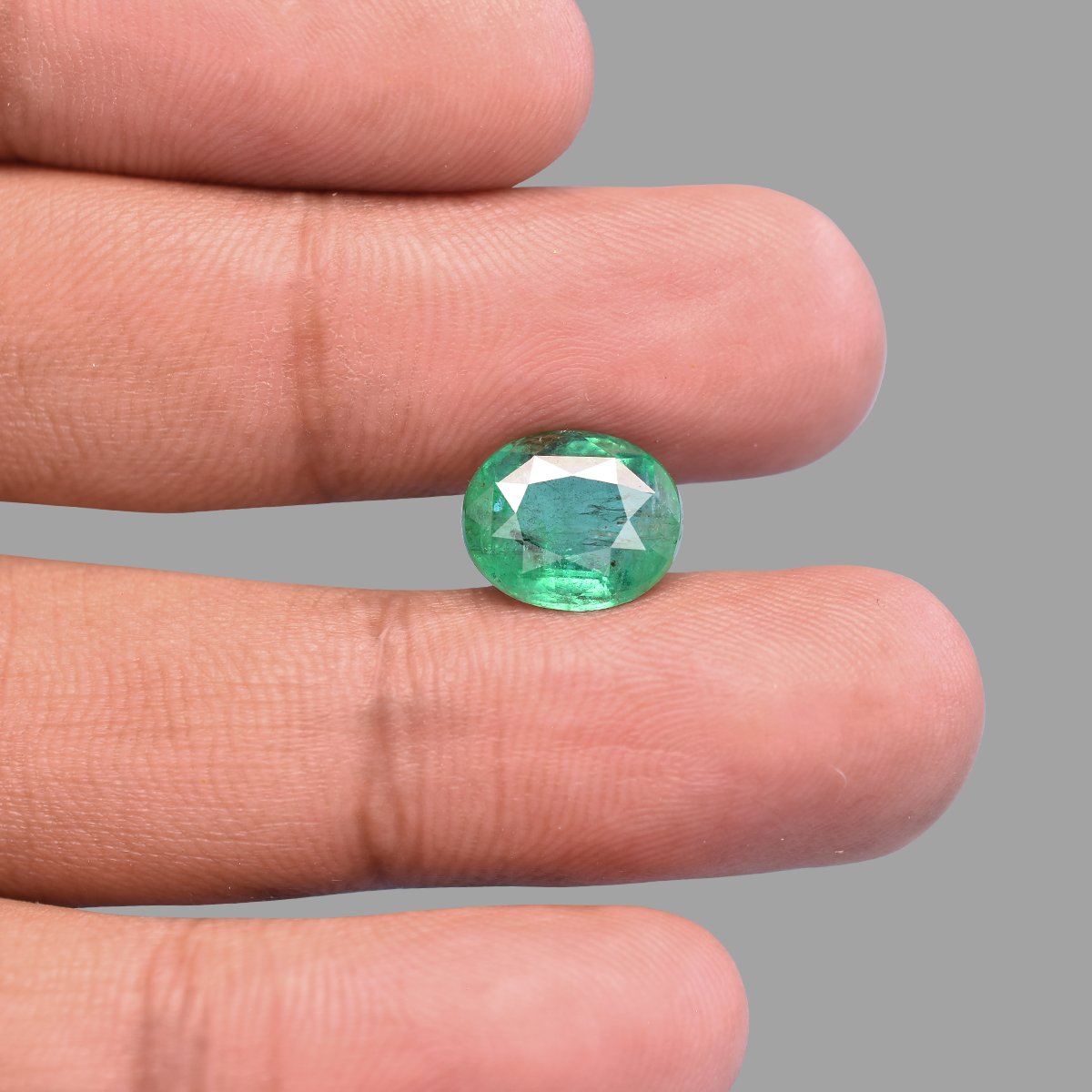 rg-em-657-5 4.94 Carats Emerald ( 5.49 Ratti Panna ) - Image 5