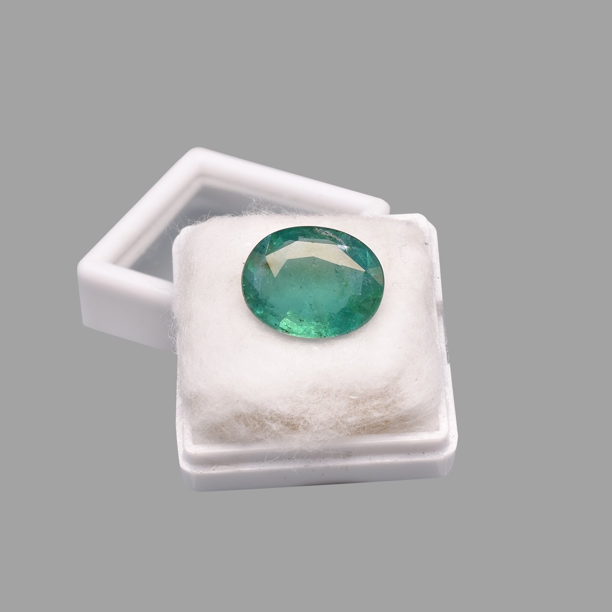 rg-em-663-6 7.57 Carats Emerald ( 8.41 Ratti Panna ) - Image 6