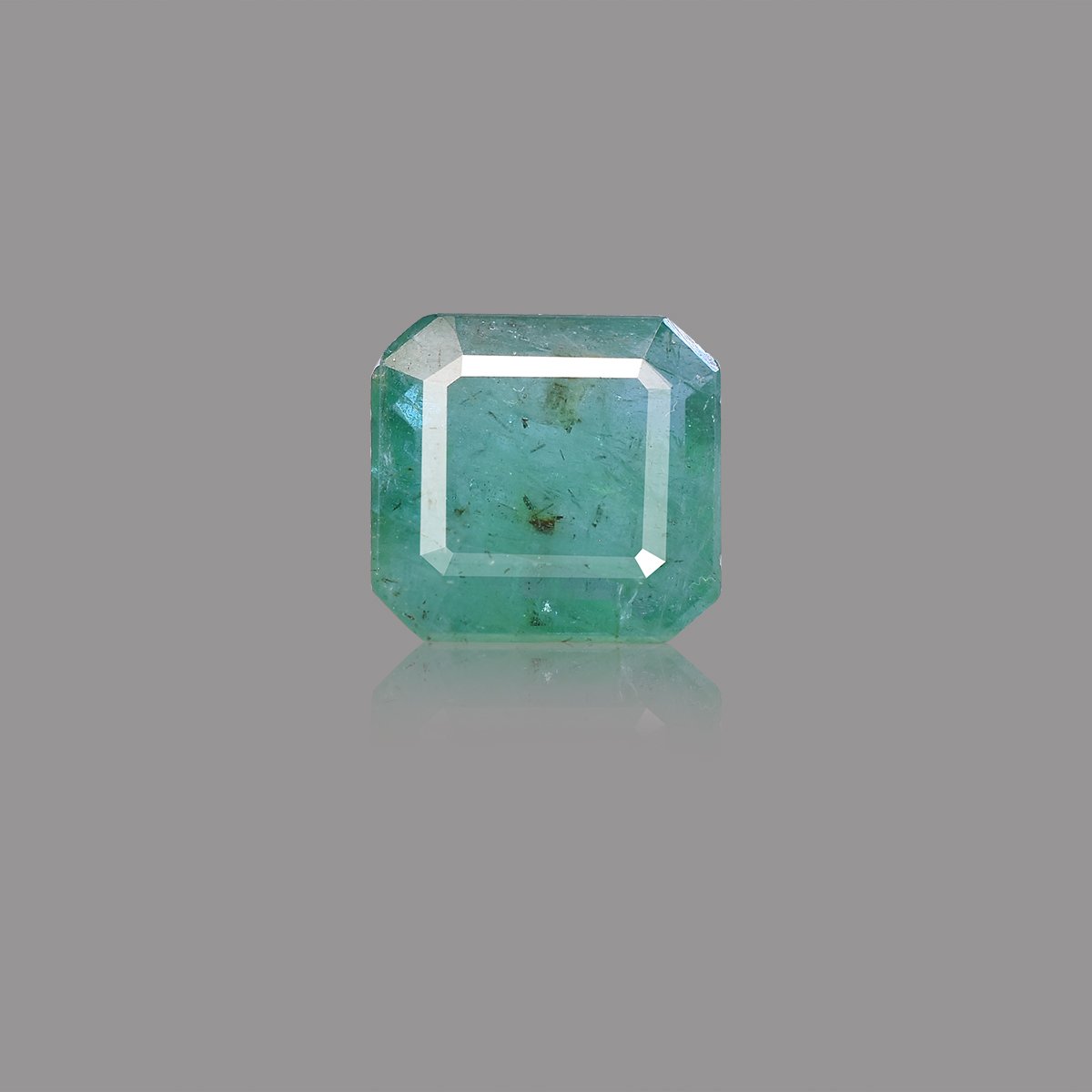 rg-em-676-1 4.63 Carats Emerald ( 5.09 Ratti Panna ) - Image 1