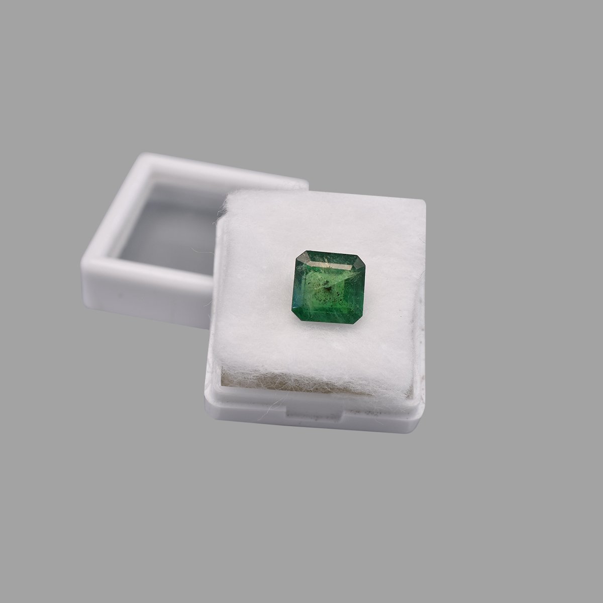 rg-em-683-6 4.66 Carats Emerald ( 5.12 Ratti Panna ) - Image 6