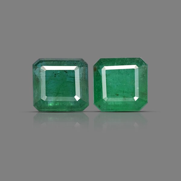 10.53 Carats Matching Emerald Pair ( 11.70 Ratti )