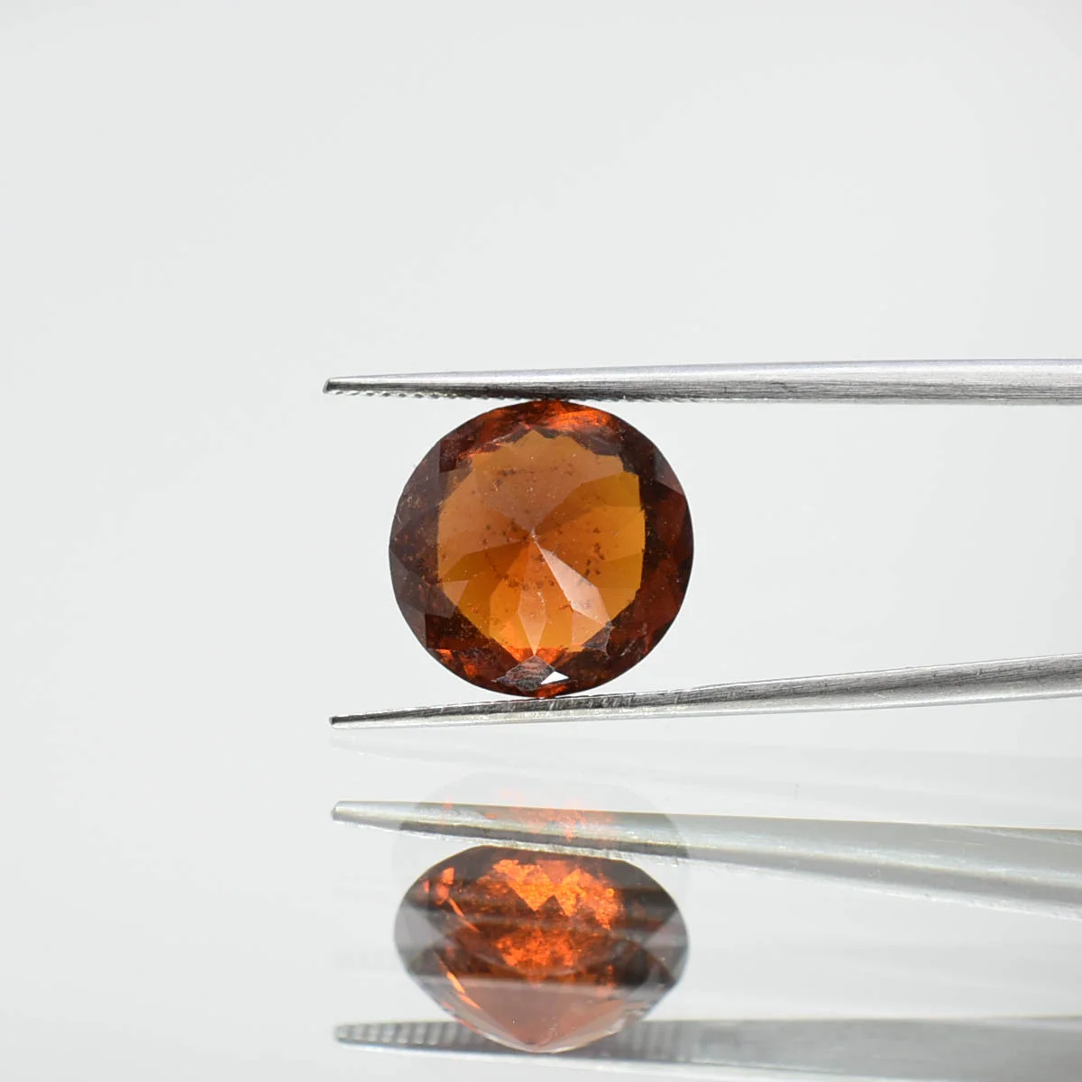 6.76 Carats Hessonite Garnet ( 7.51 Ratti Gomed ) - Image 3