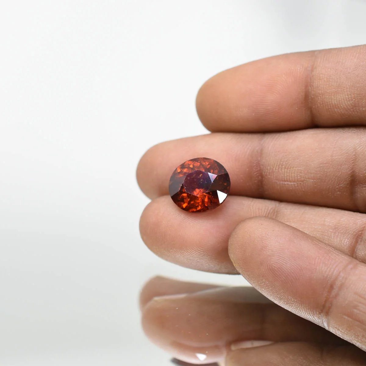 6.76 Carats Hessonite Garnet ( 7.51 Ratti Gomed ) - Image 4