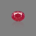 2.44 carats Ruby Heated ( 2.5 ratti Manik )