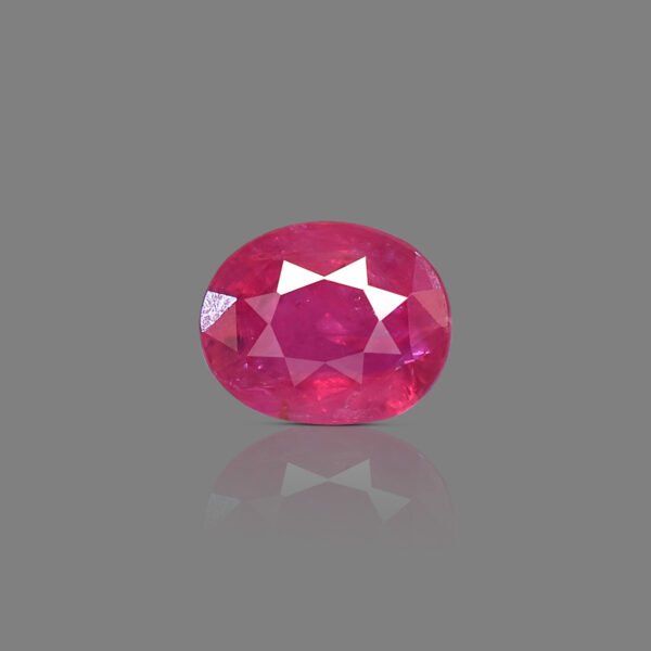 4 carats Ruby Heated ( 4.44 ratti Manik )