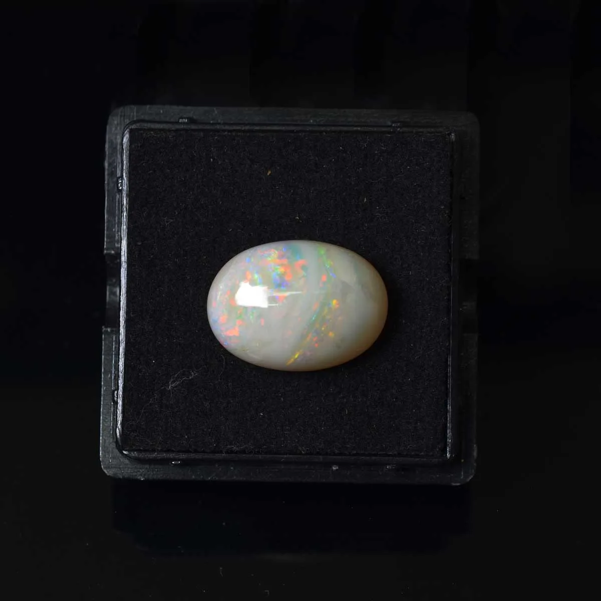 10.24 Carats Opal ( 11.38 Ratti Dudhiya Patthar ) - Image 5