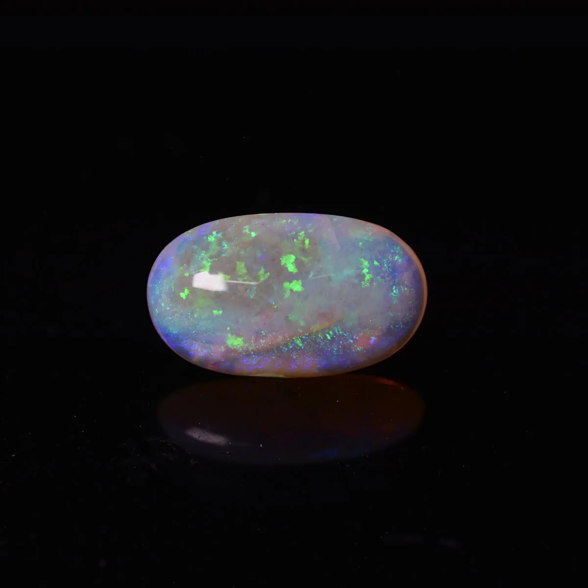 10.39 Carats Opal ( 11.54 Ratti Dudhiya Patthar ) - Image 3