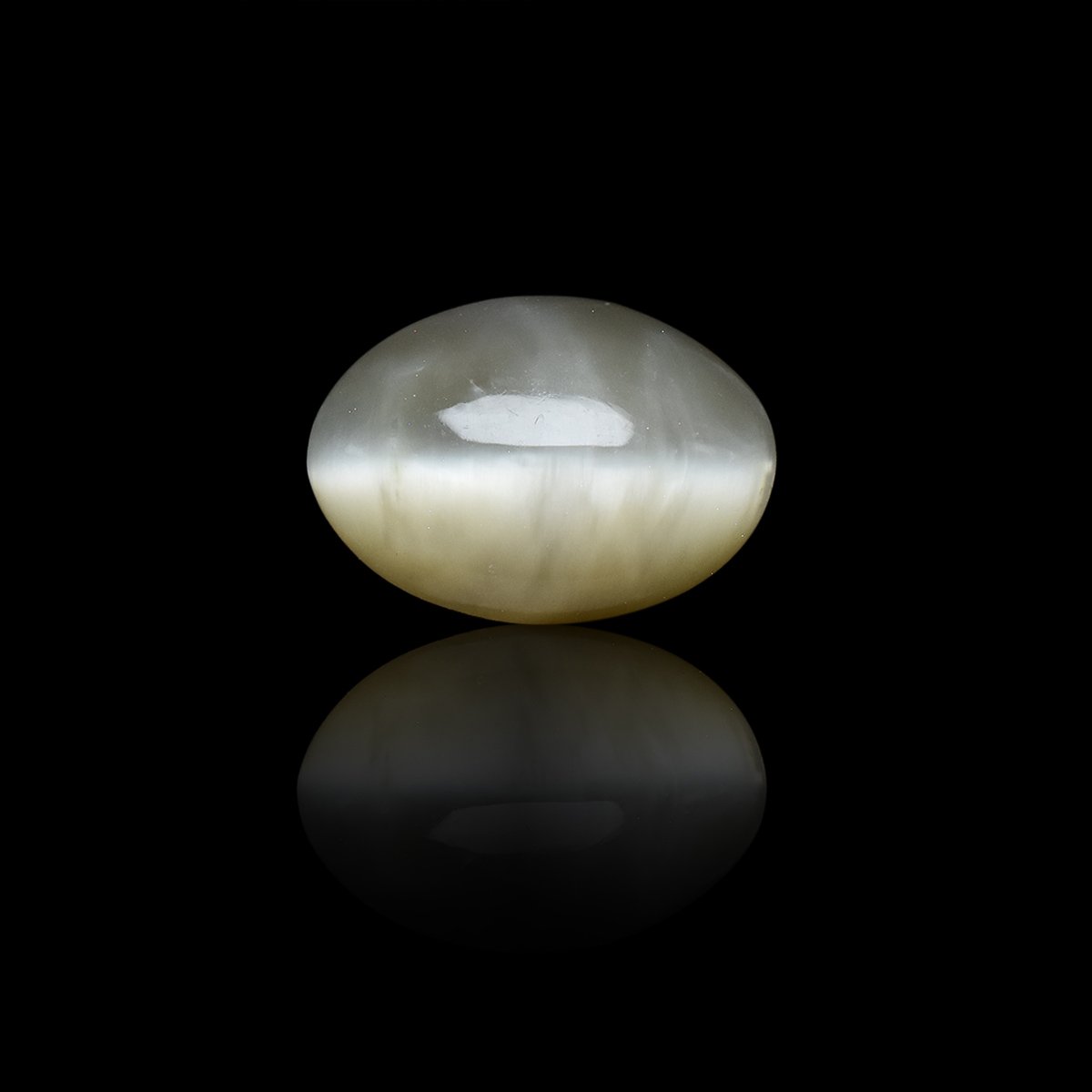 rg-qtz-cat-29-1 7.63 Carats Quartz Cats Eye ( 8.48 Ratti Lehsunia ) - Image 1