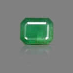 6.82 carats Emerald ( 7.58 ratti Panna )