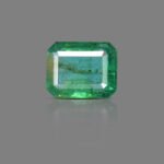 5.63 carats Emerald ( 6.26 ratti Panna )