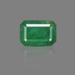4.89 carats Emerald ( 5.43 ratti Panna )