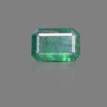 6.3 carats Emerald ( 7 ratti Panna )