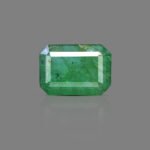 7.48 carats Emerald ( 8.31 ratti Panna )