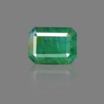 4.71 carats Emerald ( 5.23 ratti Panna )