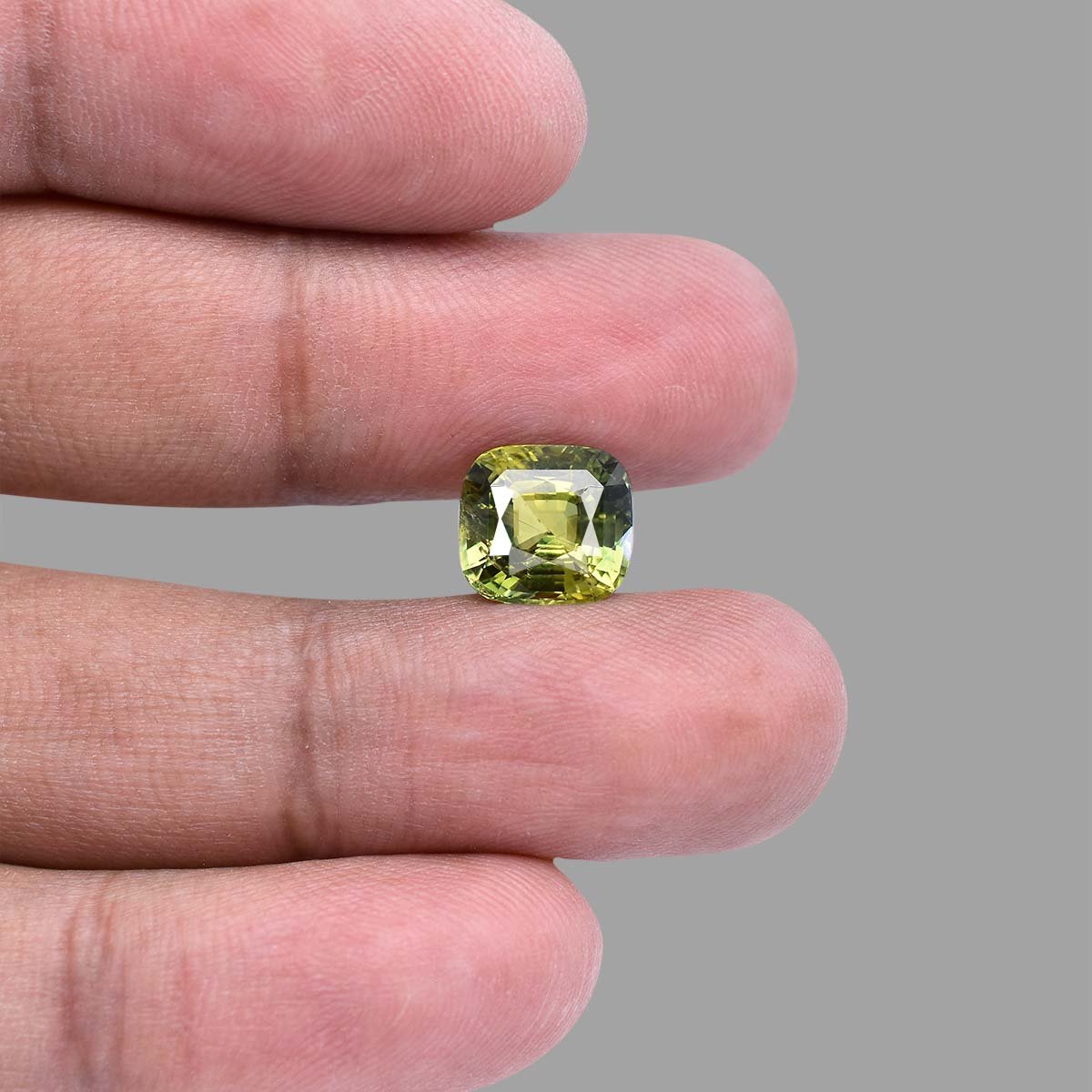 rgw-pita-563-5 6.53 carats Bi-color Sapphire ( 7.26 ratti Pitambari Neelam ) - Image 5