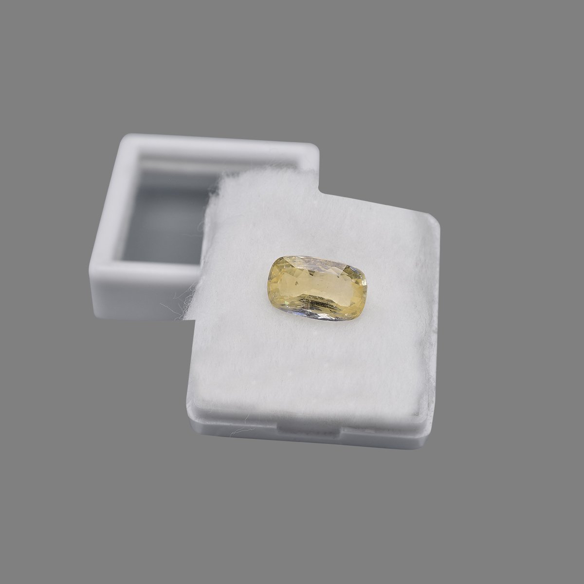 rgw-puk-765-6 4.73 Carats  Yellow Sapphire ( 5.26 Ratti Pukhraj ) - Image 6
