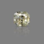6.66 Carats  Yellow Sapphire ( 7.4 Ratti Pukhraj )