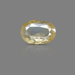 4.58 Carats Yellow Sapphire ( 5.09 Ratti Pukhraj )