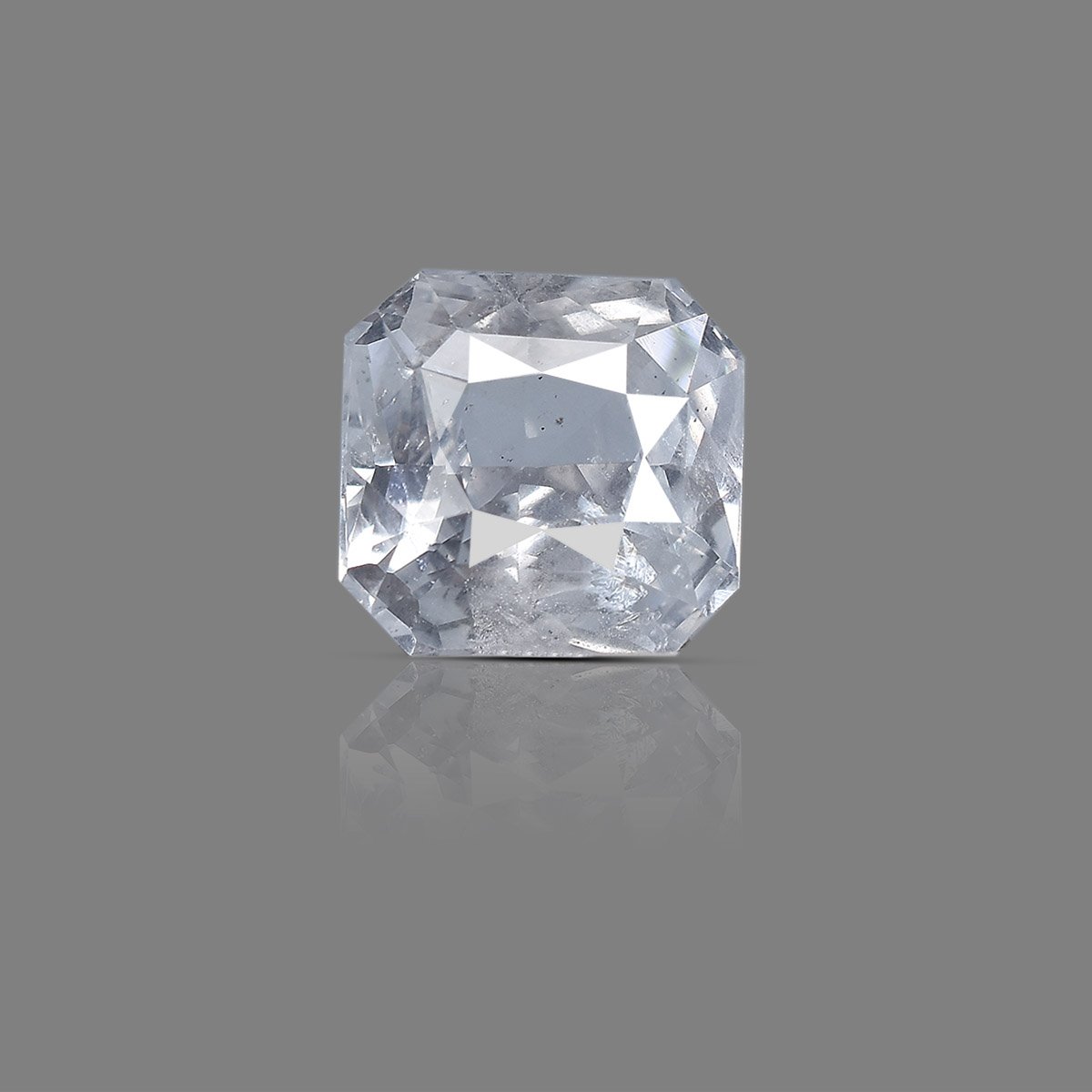rgw-wpuk-933-1 7.61 carats White Sapphire ( 8.46 ratti Safed Pukhraj ) - Image 1