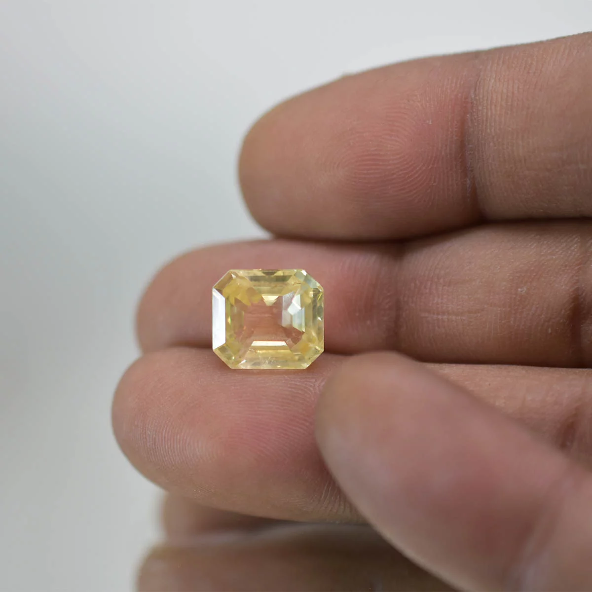 Pukhraj 7 carat price sales