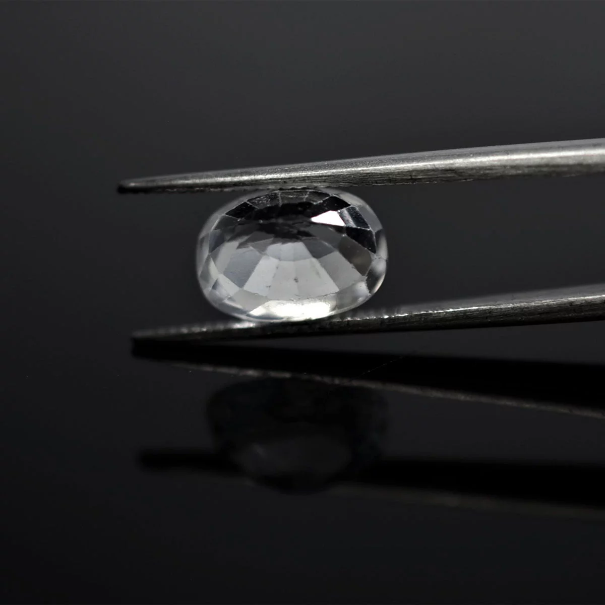 5.11 Carats Zircon ( 5.68 Ratti Jarkan ) - Image 3